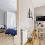 Bright And Spacious 2Bdr Apartment